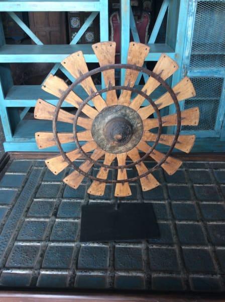 WAGON WHEEL HOME DECOR - Rustic Furniture Outlet